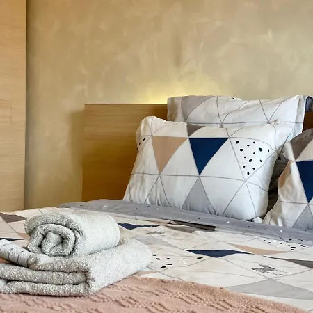 Apartment Entire For 4 Guests In Sofia