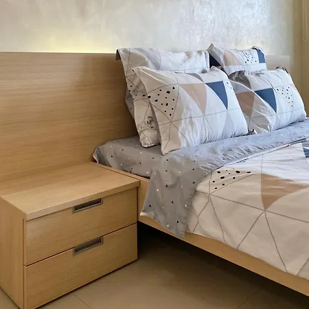 Entire For 4 Guests In Apartment